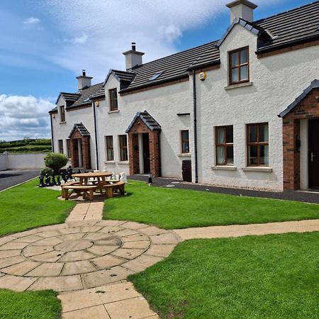 Ulster Cottages Bushmills Exterior photo