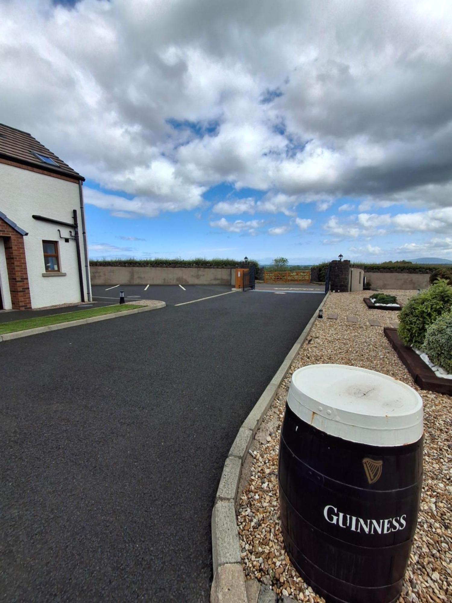 Ulster Cottages Bushmills Exterior photo